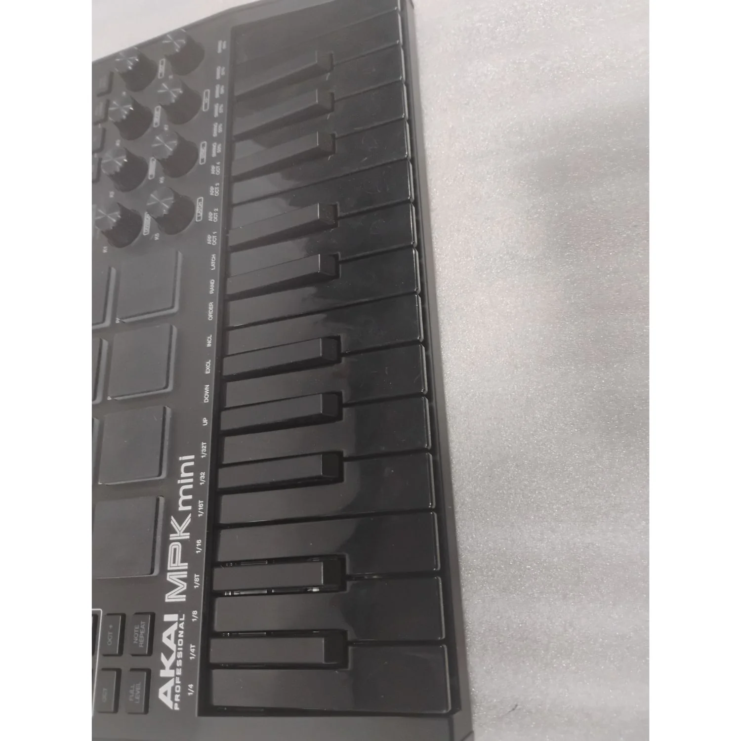 Akai MPK MINI Compact MIDI Keyboard and Pad Controller - Open Box B Stock - Image 2