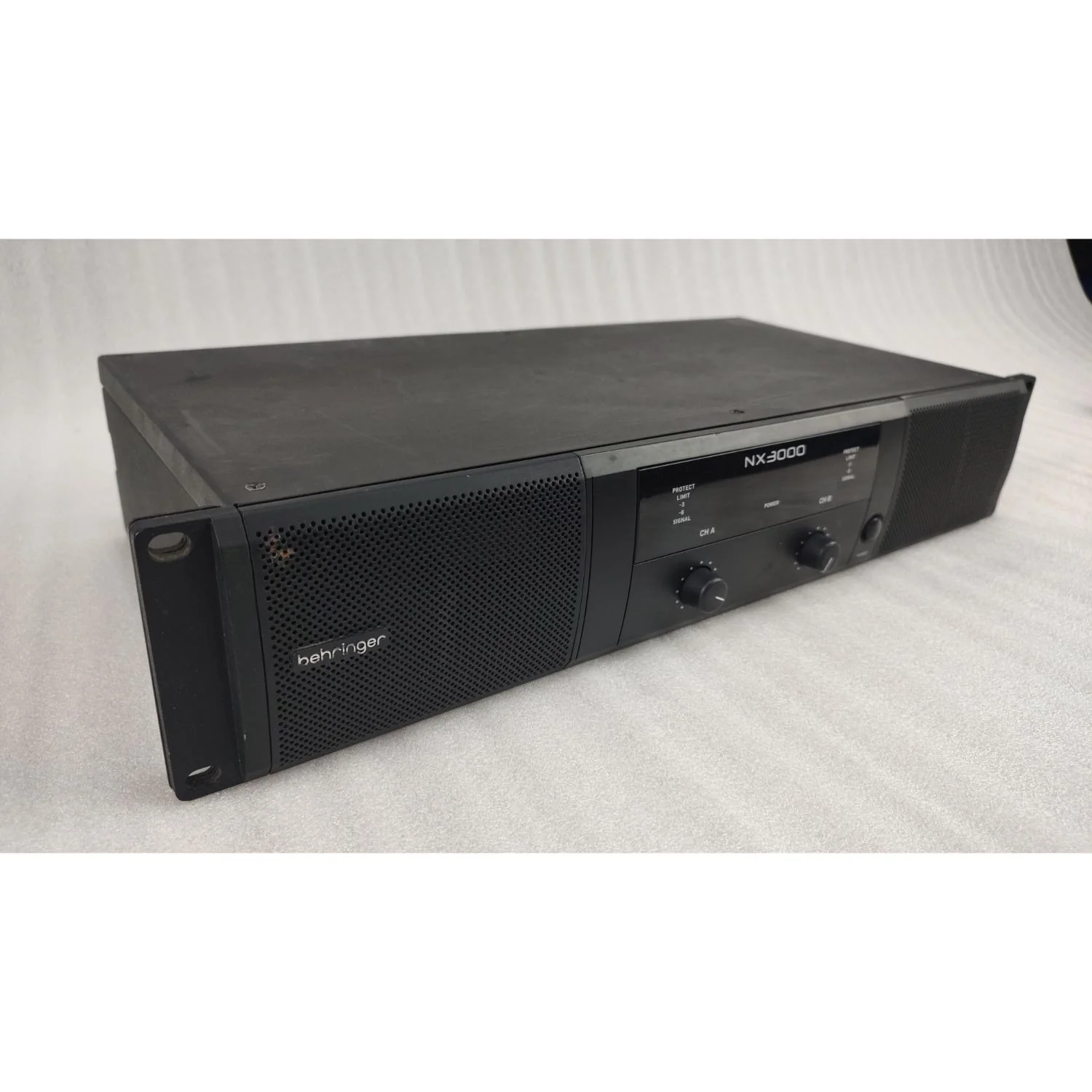 Behringer NX3000 Portable Power Amplifier - Open Box - Image 2