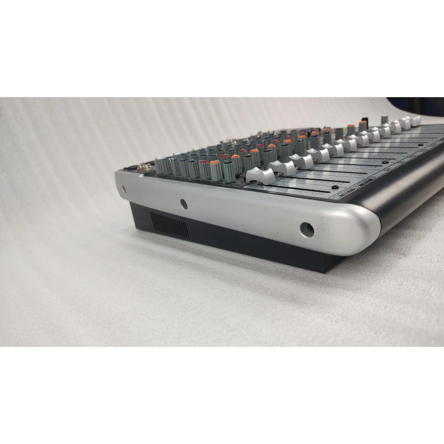 Behringer QX1222USB Xenyx - Open Box - Image 3