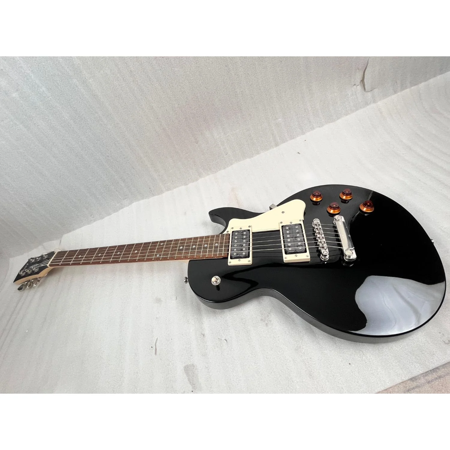 Cort CR100 Les Paul Style Electric Guitar - Open Box - Image 3