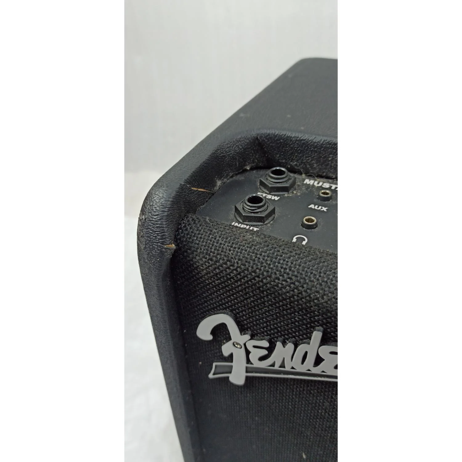 Fender Mustang LT25 Guitar Amplifier - Open Box - Image 3