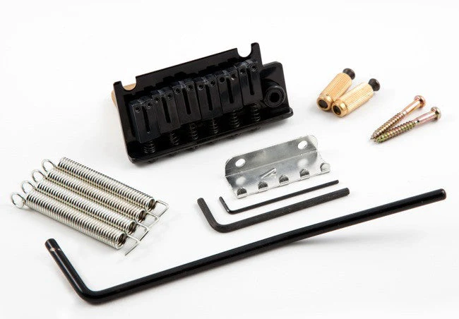 Mighty Mite MM1132B Modern Strat Tremolo