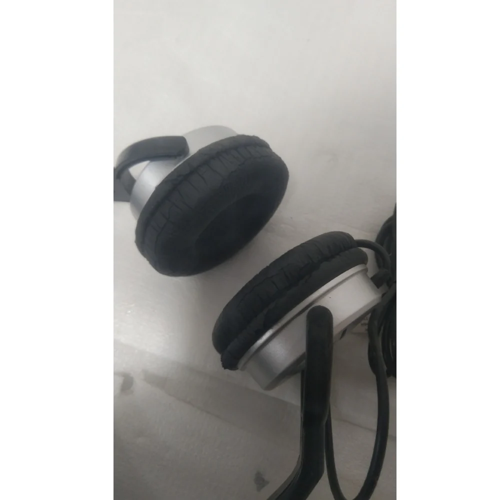 Numark HF-125 Dual-Cup DJ Headphones - Open Box B Stock - Image 2