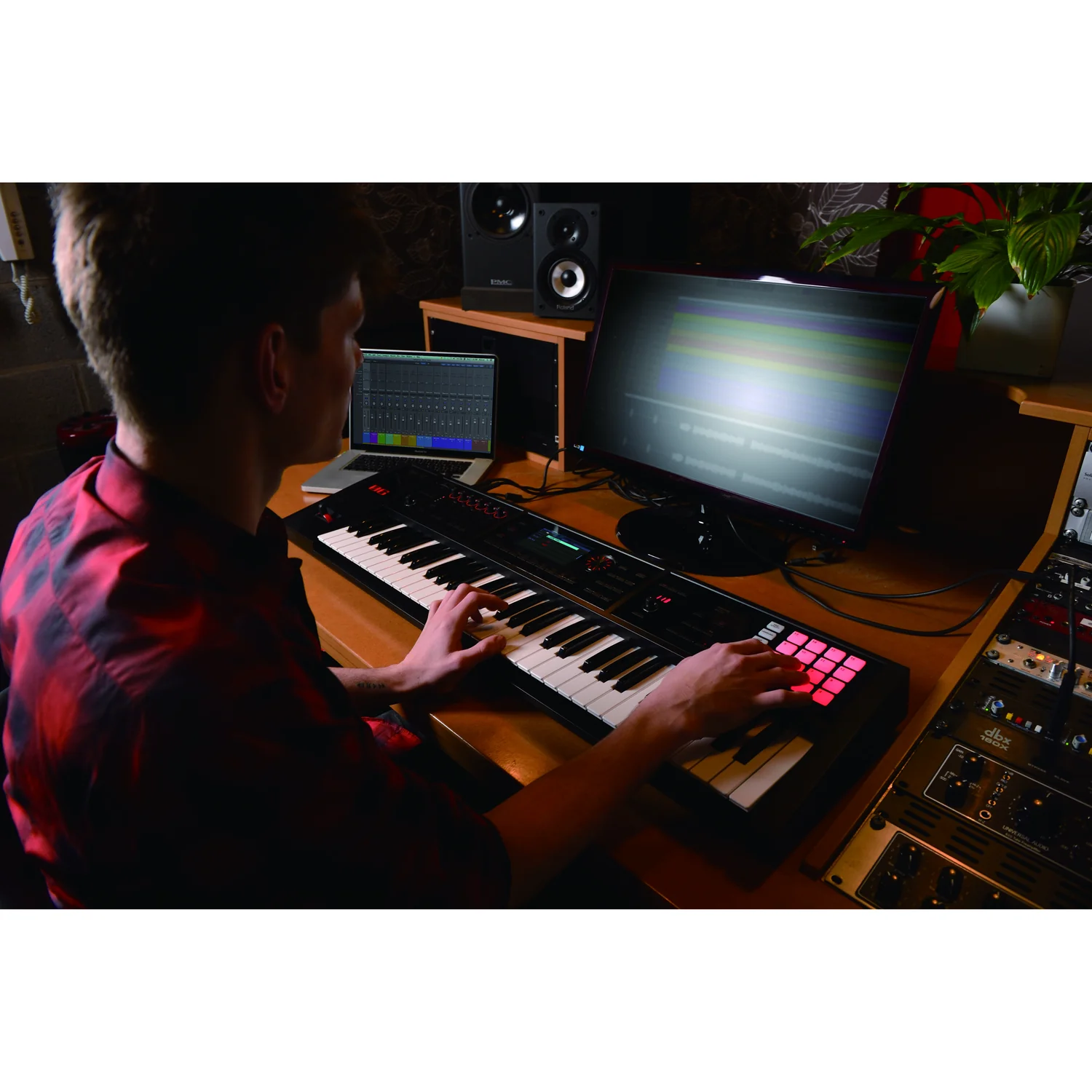 Roland FA-06 61-Key Music Workstation - Image 7