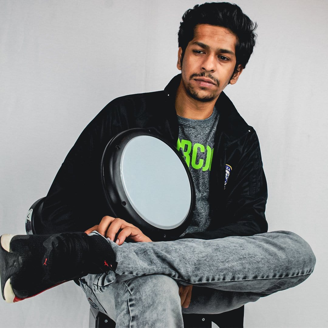 Vault Darbuka Aluminium Body - Black - Image 3