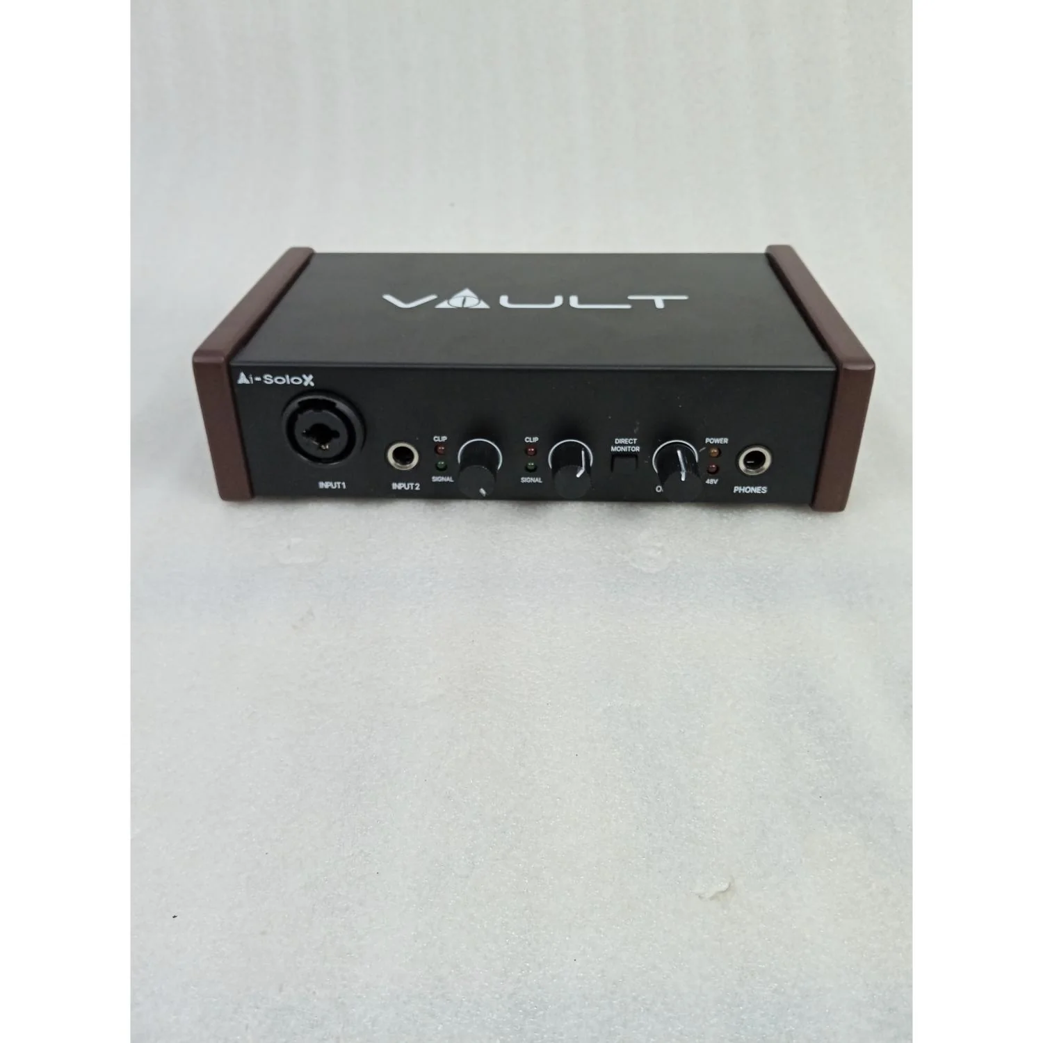Vault Ai-Solo 2-Channel Audio Interface with Bitwig 8-Track Bundle - Open Box B Stock