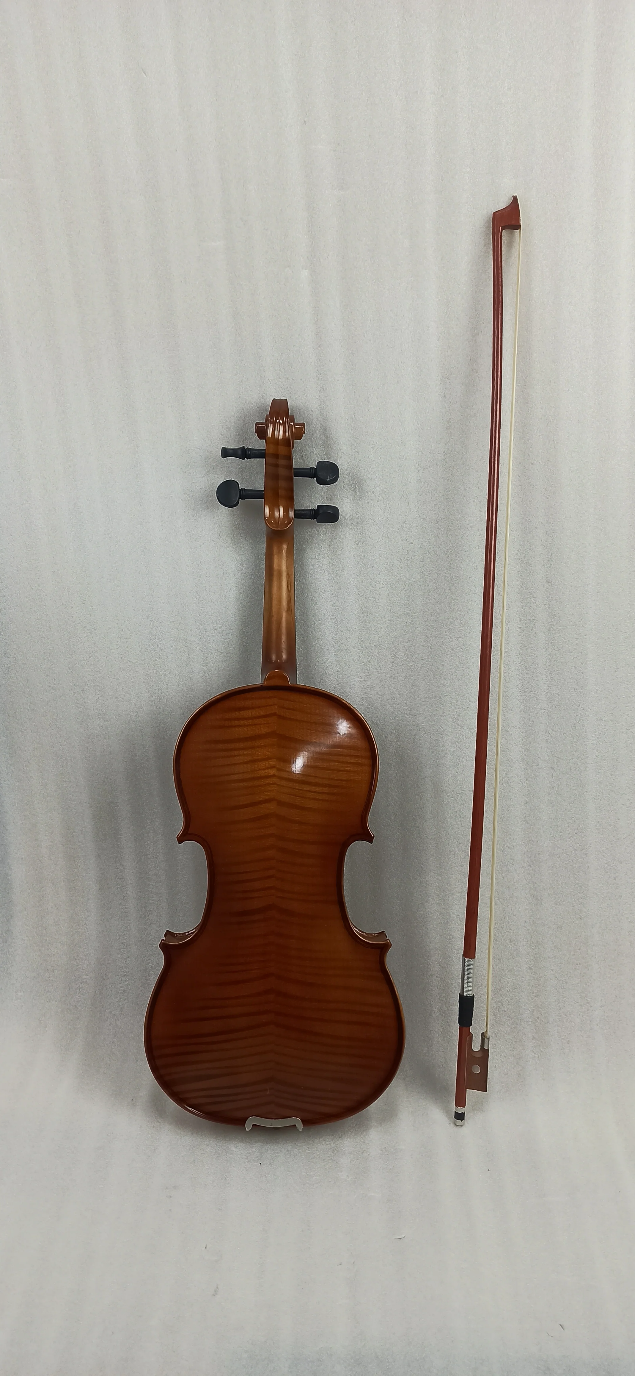 Vault Artisan Solid Body 4/4 Violin with Bow, Rosin & Case (Outfit) - Open Box - Image 2