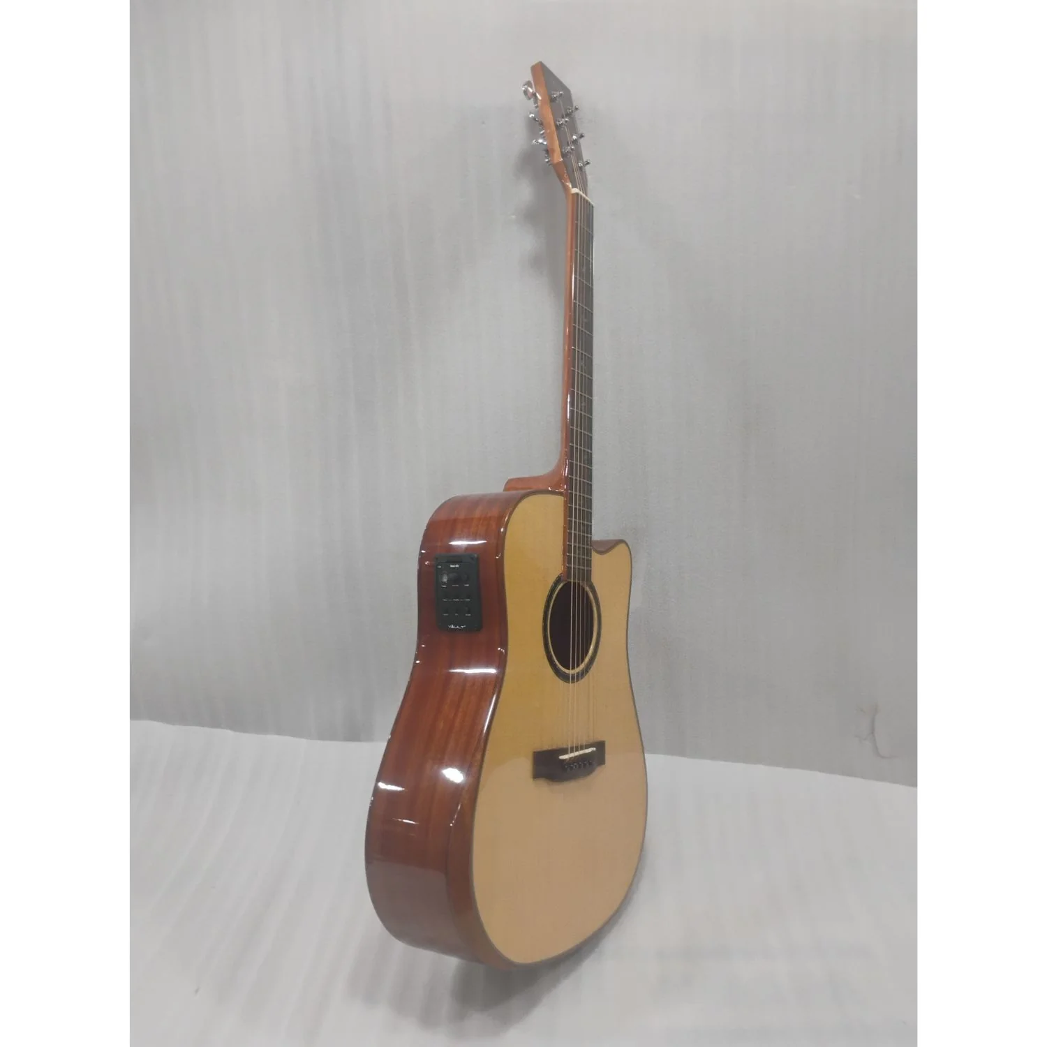 Vault DA60CE Premium Dreadnought Cutaway Solid Spruce Top Electro Acoustic Guitar with Dual EQ and Armrest - Open Box B Stock - Image 17