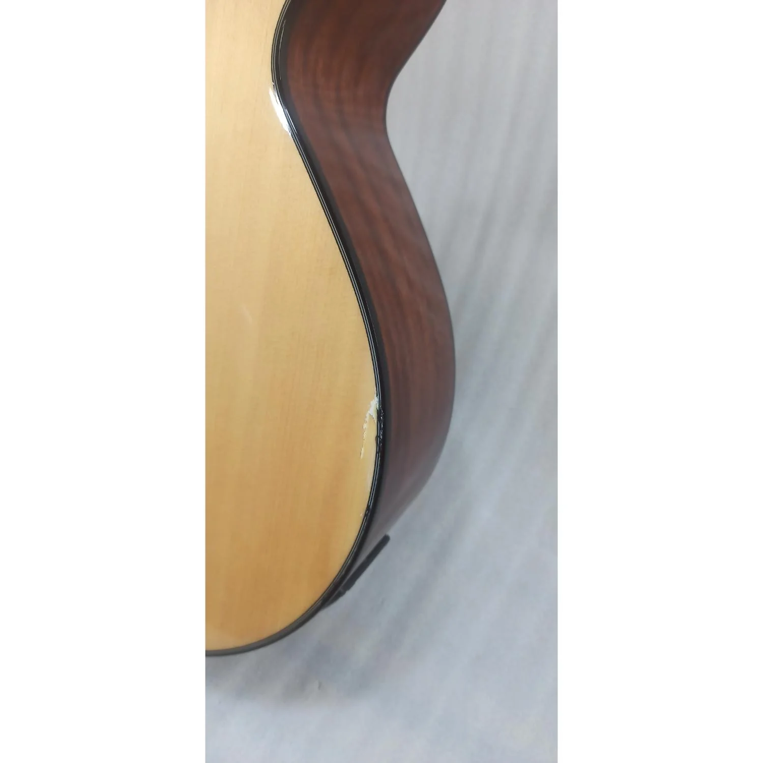 Vault EB40CE 4 String Solid Top Acoustic Bass Guitar With EQ and Padded Gigbag - 34" Scale Length - Open Box - Image 3