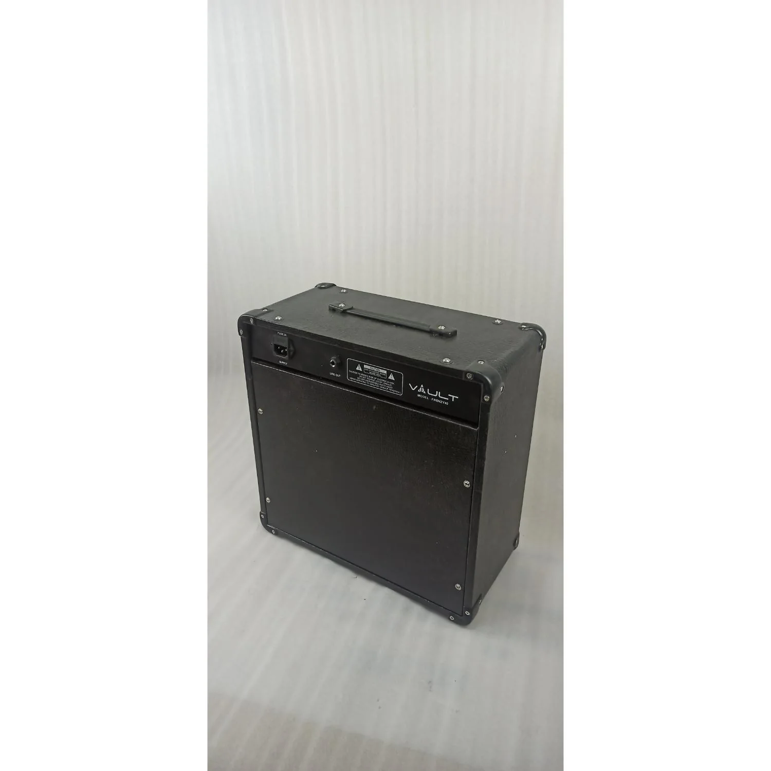 Vault Frenzy 40 Watt Combo Guitar Amplifier with Analog Distortion, Reverb & Delay All Playable Together - Open Box - Image 19