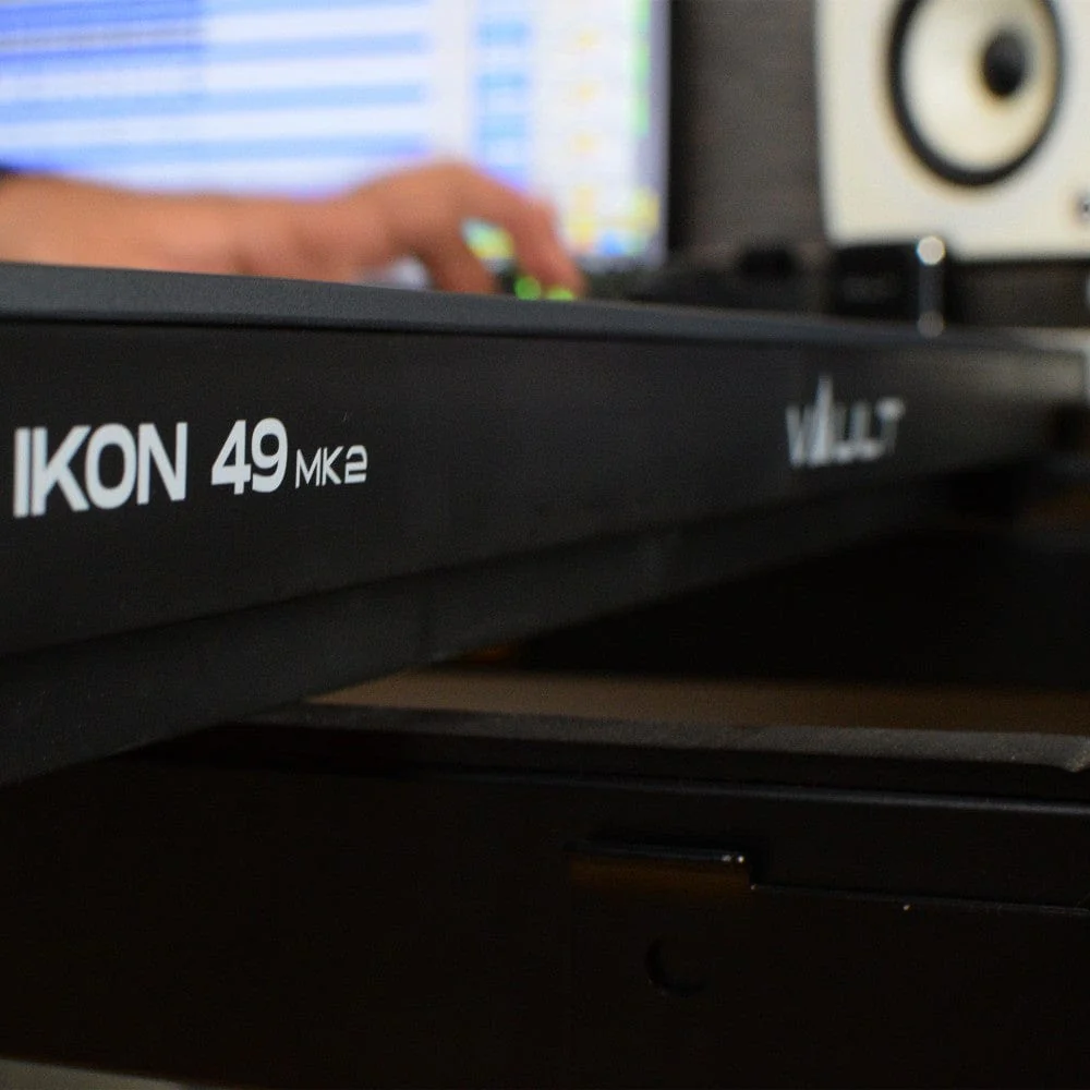 Vault Ikon MK2 49 Key Velocity Sensitive MIDI Keyboard with Bitwig 8-Track Bundle - Image 14