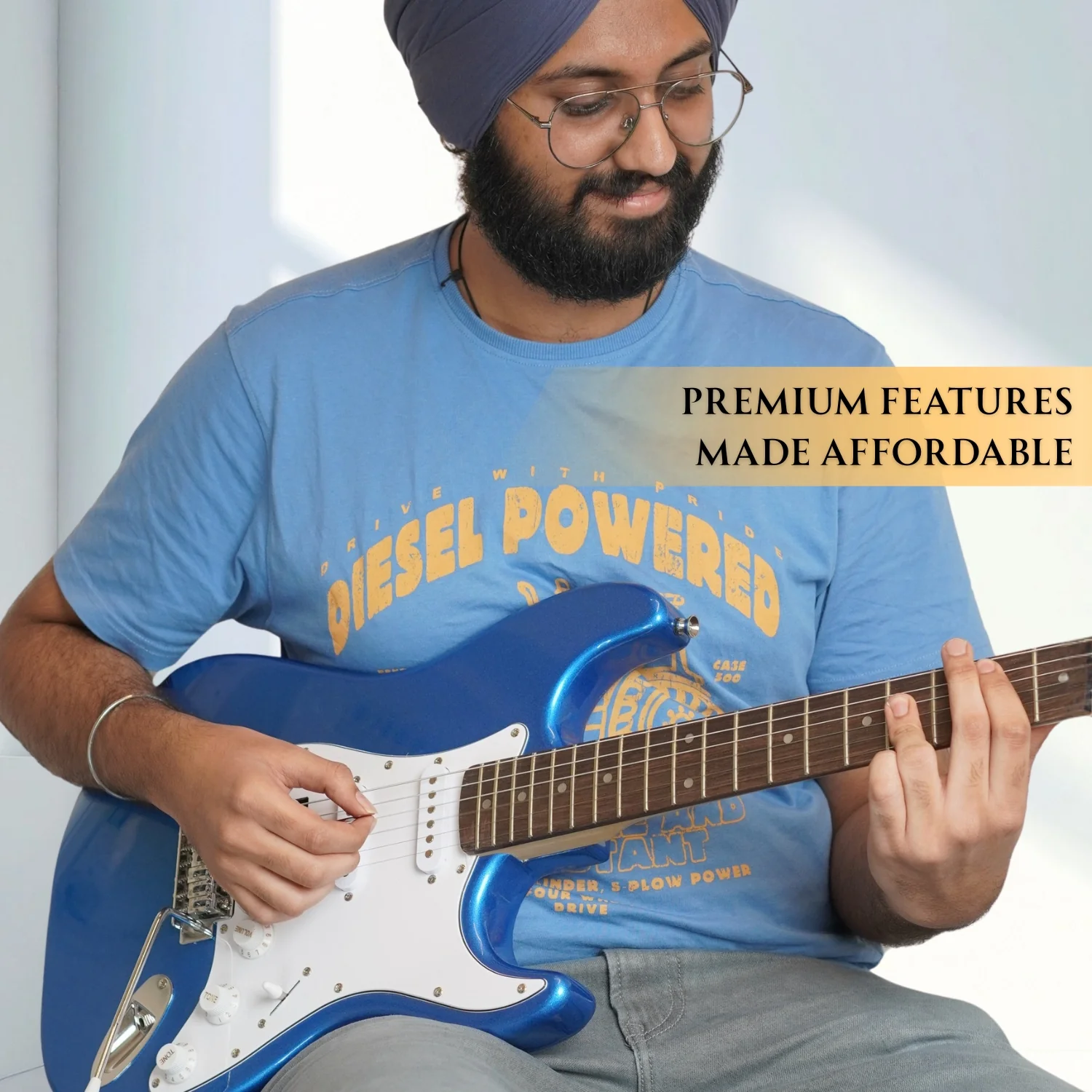 Vault ST1 Premium Electric Guitar - Image 33