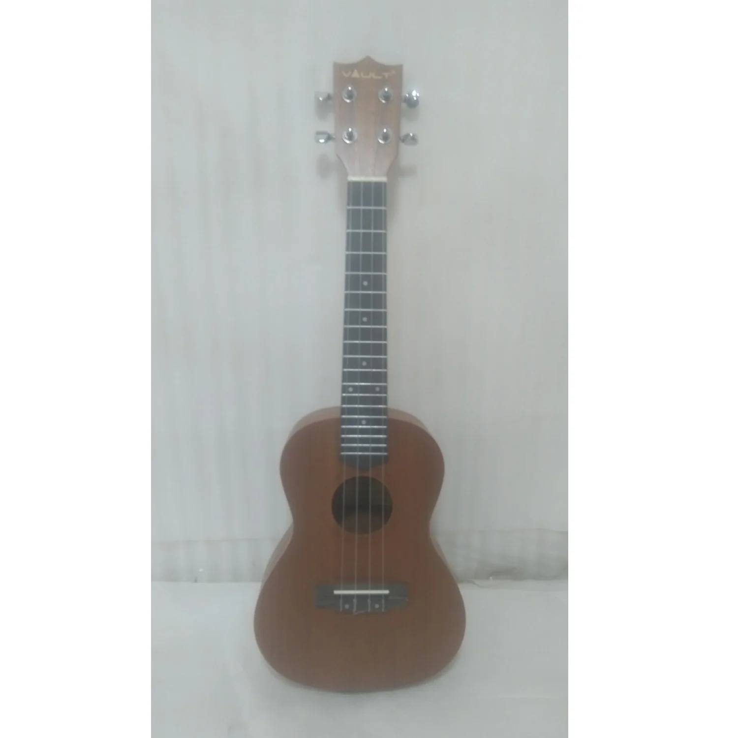 Vault UK-100C Concert Ukulele - Open Box B Stock - Image 2