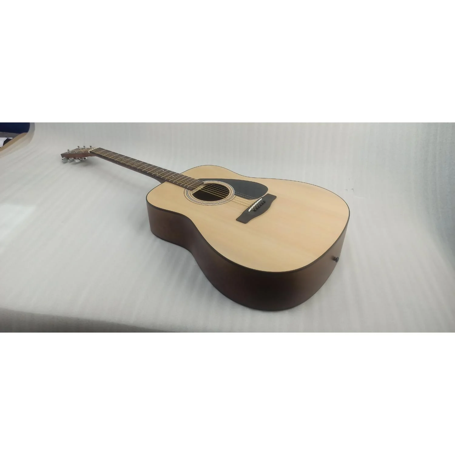 Yamaha F280 40 Inch Acoustic Guitar - Open Box B Stock - Image 6
